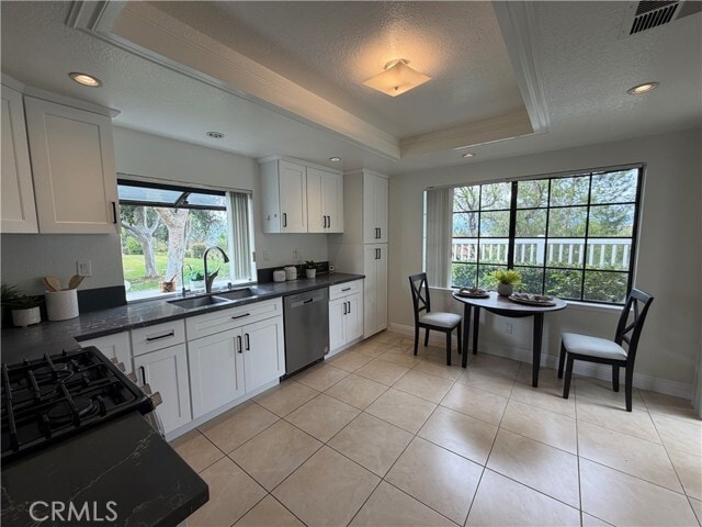 Building Photo - 22966 Estoril Dr