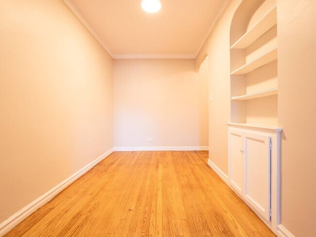 Building Photo - 63-89 Saunders St