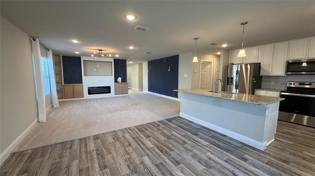 Building Photo - 621 Quail Mdws Dr