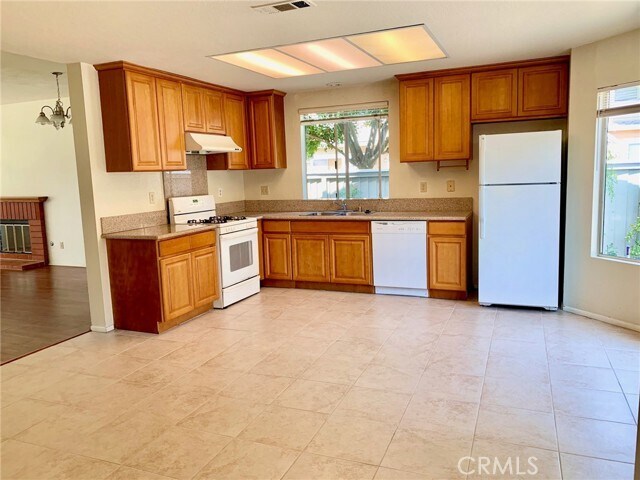 Building Photo - 78 Monroe