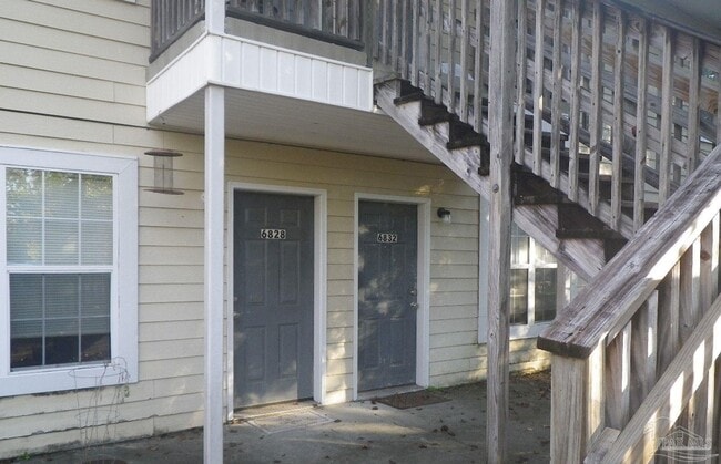 Building Photo - 6832 Hunt St