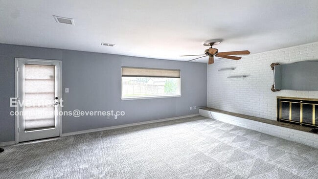Building Photo - 26264 Greythorne Trail