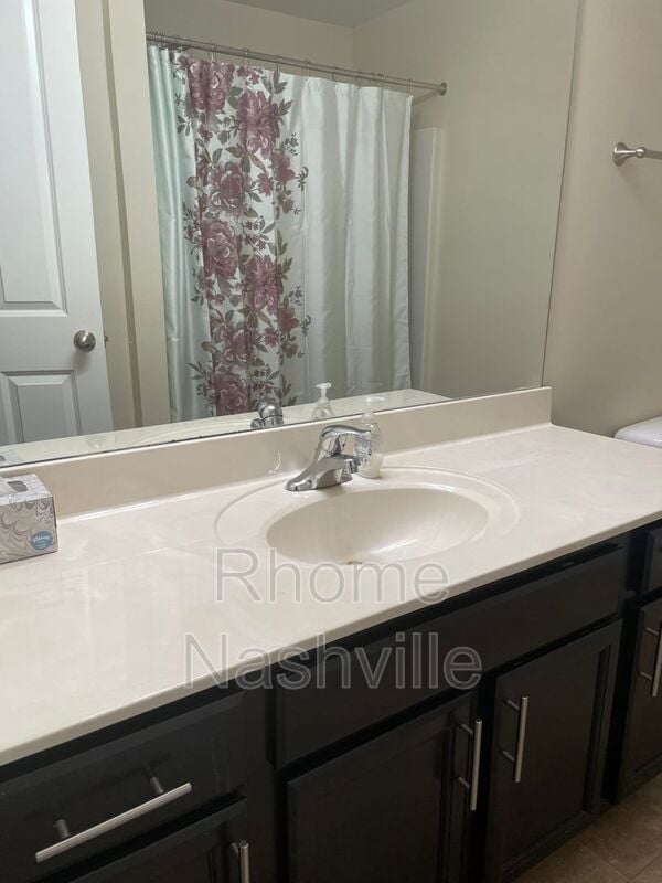 Building Photo - 8121 Lenox Creekside Dr