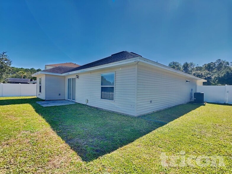 Building Photo - 1559 Guardian Dr