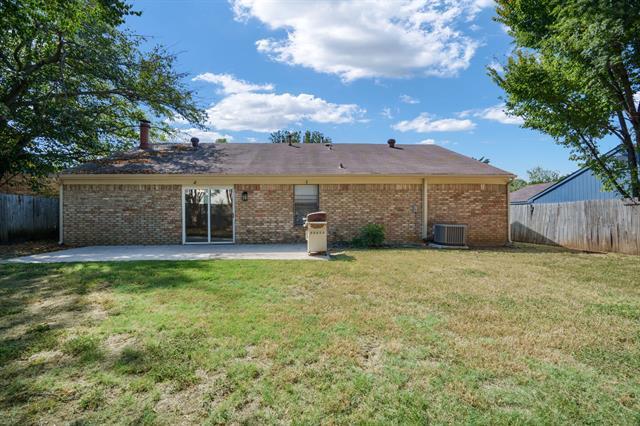 Building Photo - 719 Heatherwood Dr