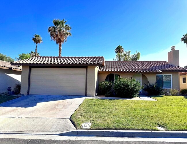 Building Photo - 75245 Vista Corona
