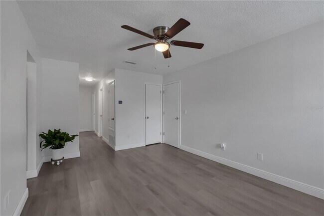 Building Photo - 2930 Slippery Rock Ave