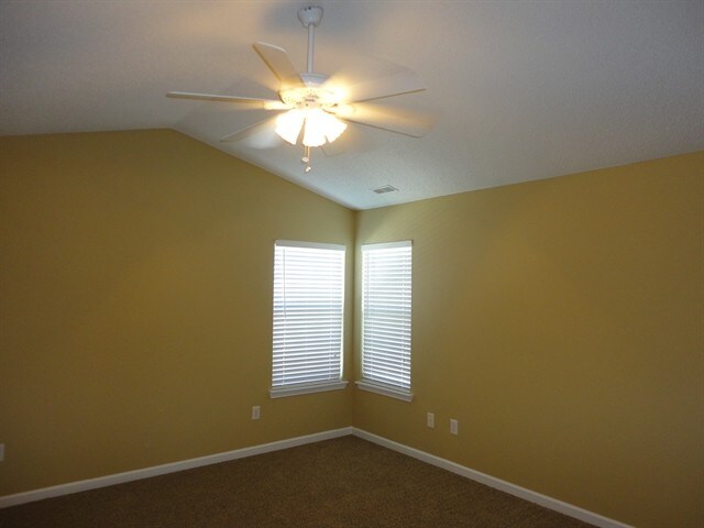 Building Photo - 15318 Ten Point Dr