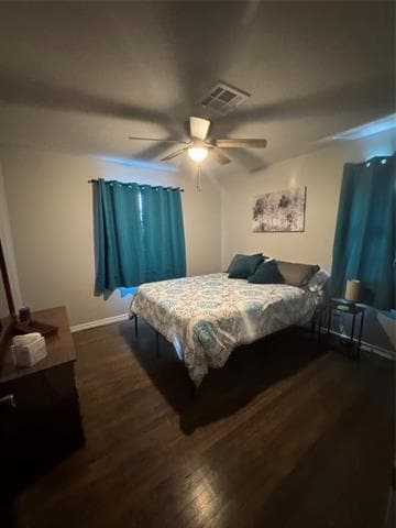 Building Photo - 1470 Beechwood Ln