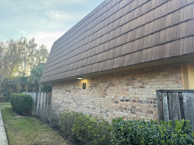 Building Photo - 5286 Willow Ct