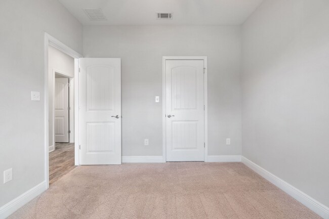 Building Photo - 8459 Crissy Ln