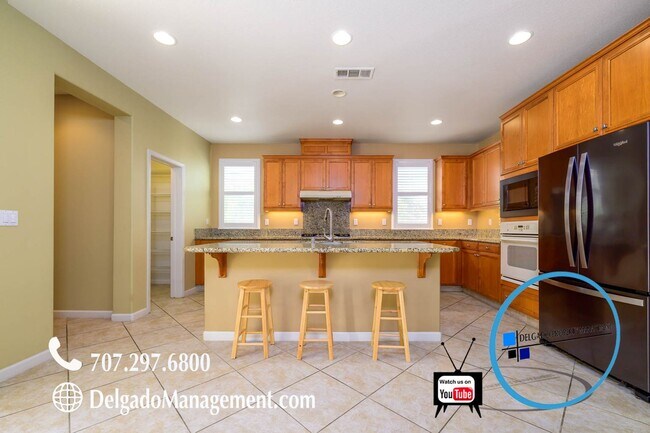 Building Photo - Mare Island! Large gorgeous home available now!