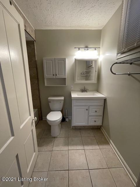 Building Photo - 1802 Deerwood Ave