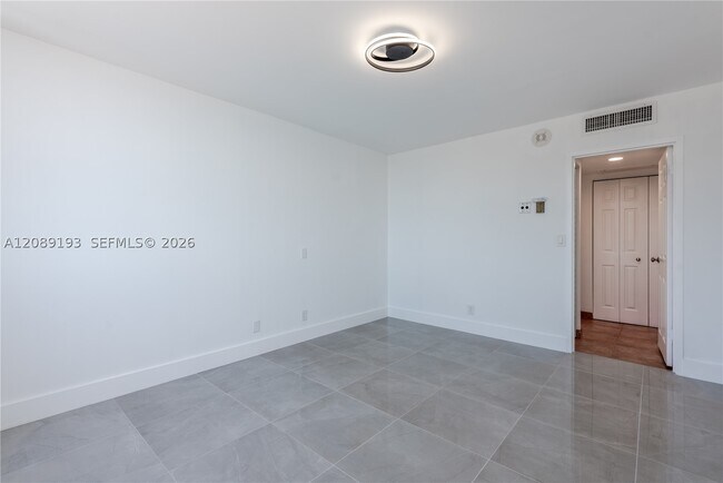 Building Photo - 3180 S Ocean Dr