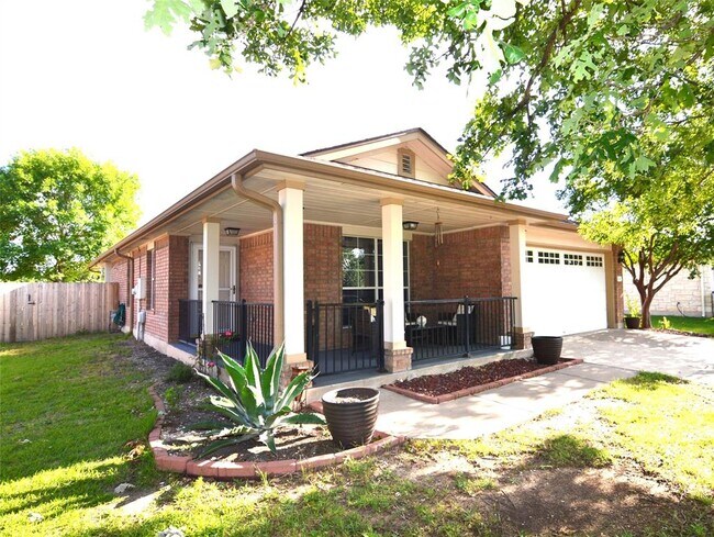 Building Photo - 2140 Pearson Way