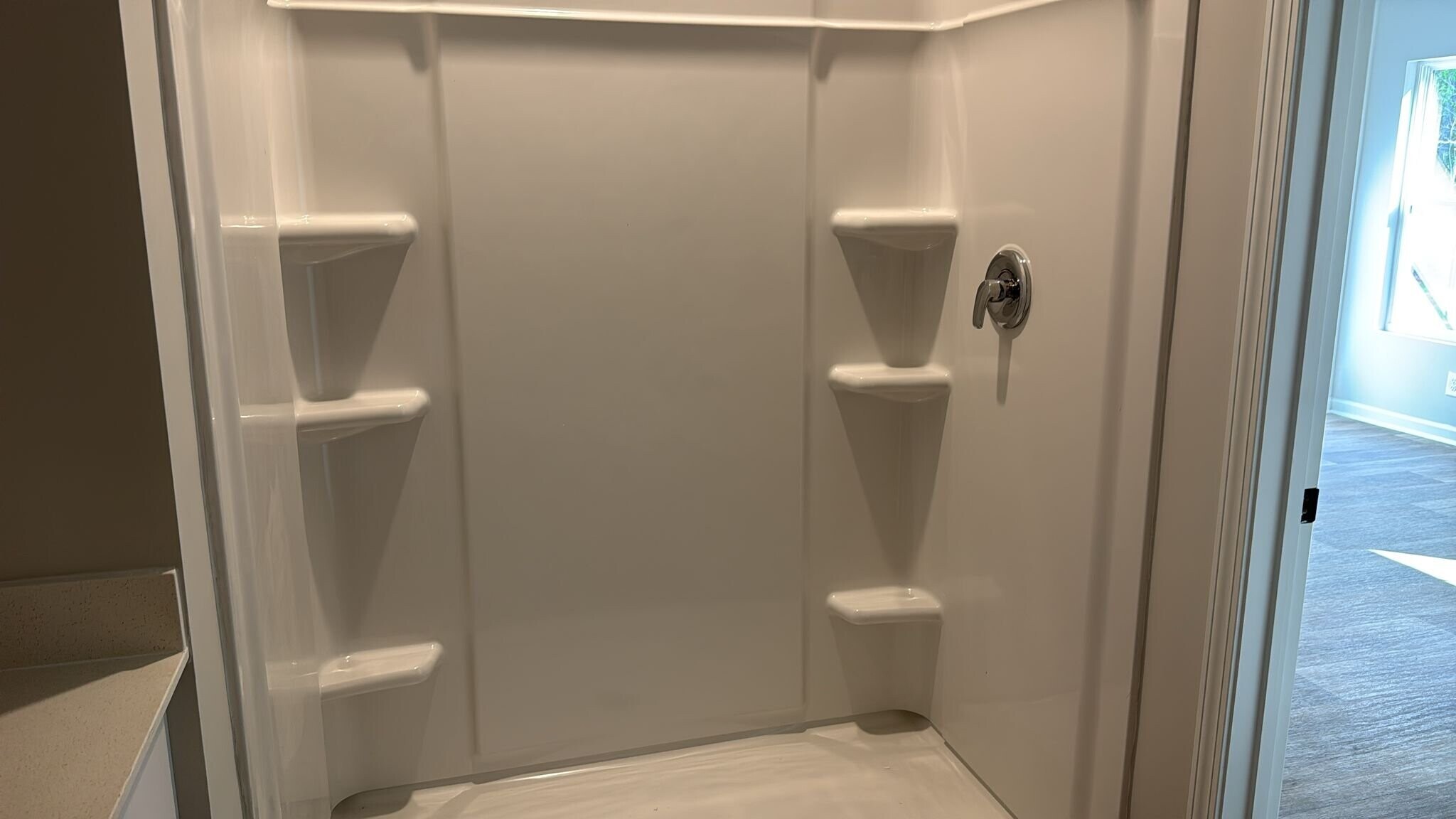 Building Photo - 1016 Harbor Dr