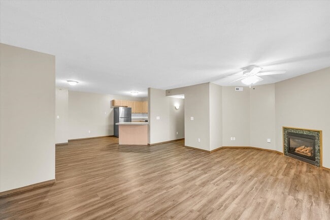 Interior Photo - Rainbow Circle Apartments