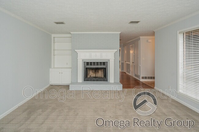 Building Photo - 6616 E Aberdeen Dr