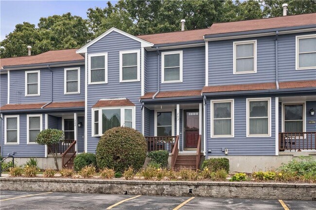 Building Photo - 200 Heroux Blvd