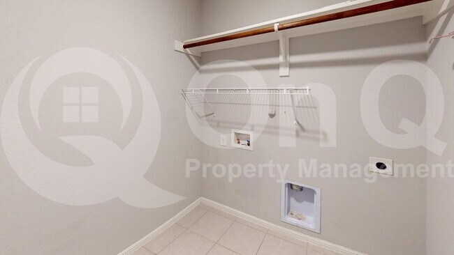 Building Photo - 6212 Painswick Dr