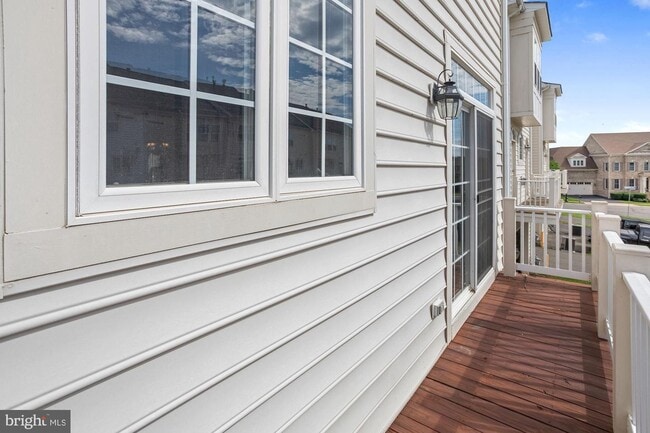 Building Photo - 22987 Eversole Terrace