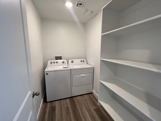 Building Photo - May Drive at Old Sorrel Ranch