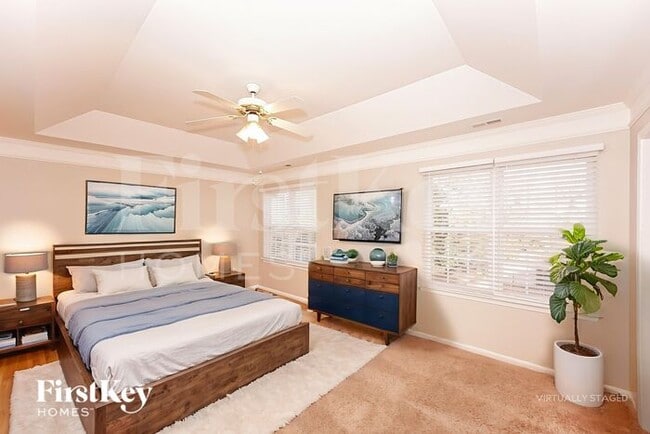 Building Photo - 7549 Sedgebrook Dr E