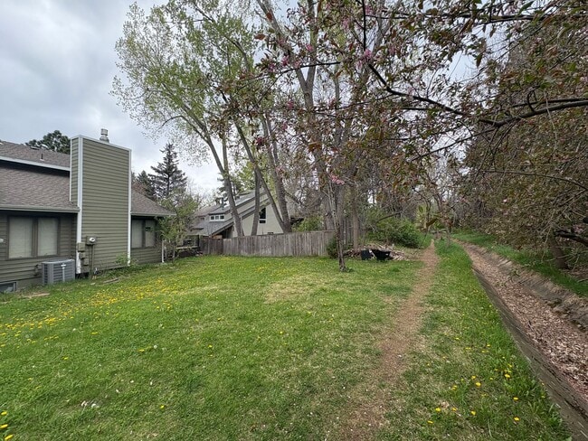 Building Photo - 4 Bed 2.5 Bath Home in North Boulder With ...