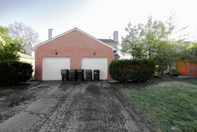 Building Photo - 4667-4669 Point Pleasant Dr