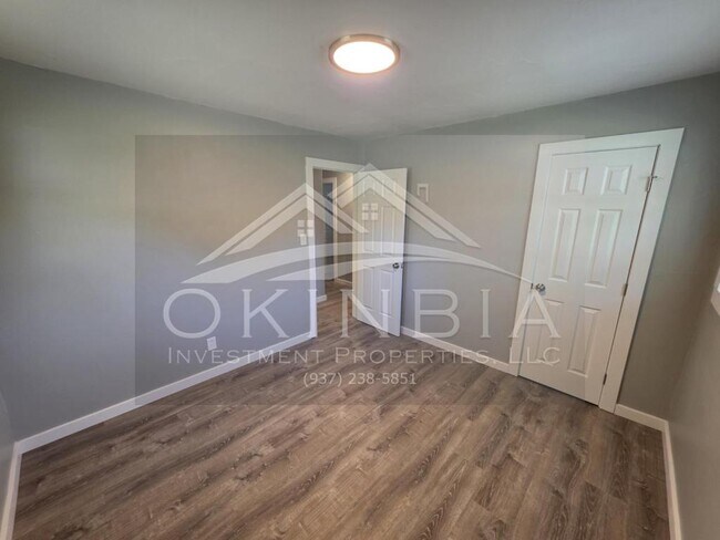Building Photo - 5181 Altrim Rd