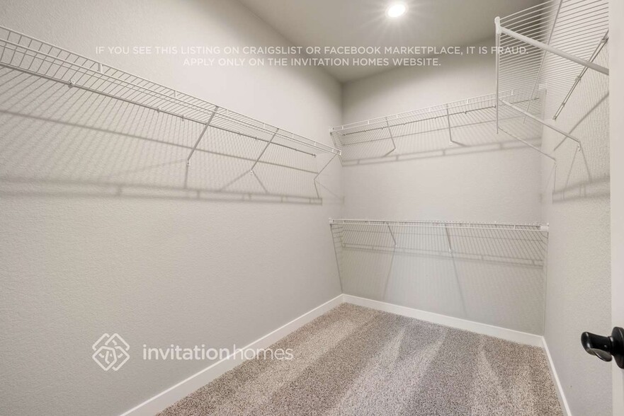 Building Photo - 4047 Wyedale Wy