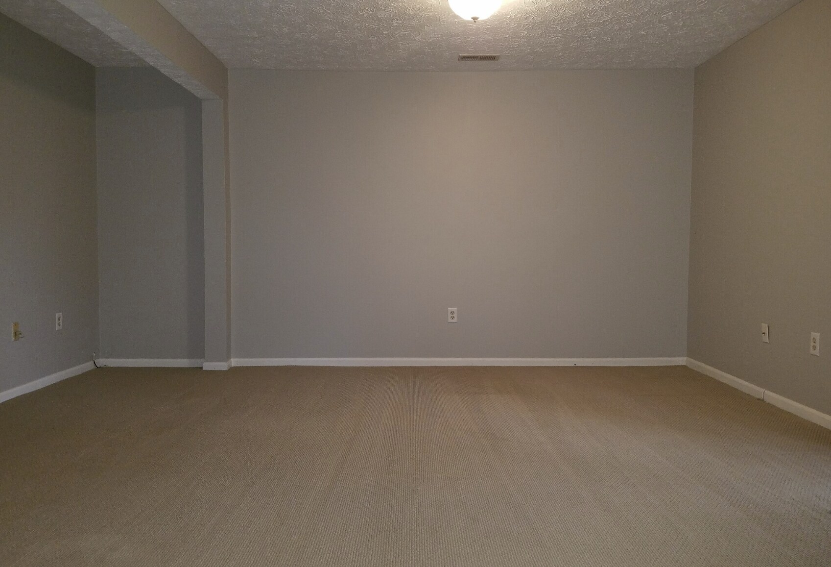 Building Photo - 358 Delmar Ct