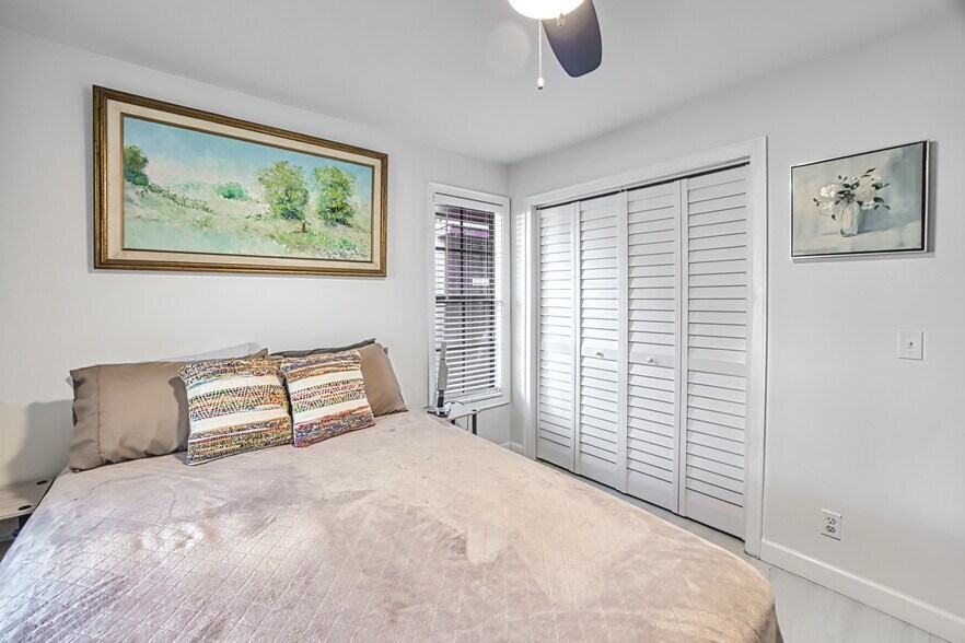 Building Photo - 2490 Outrigger Ln