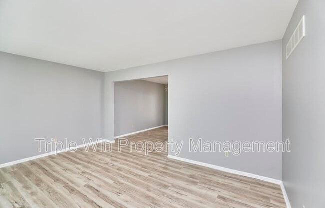 Building Photo - 4310 Castle Rock Ct