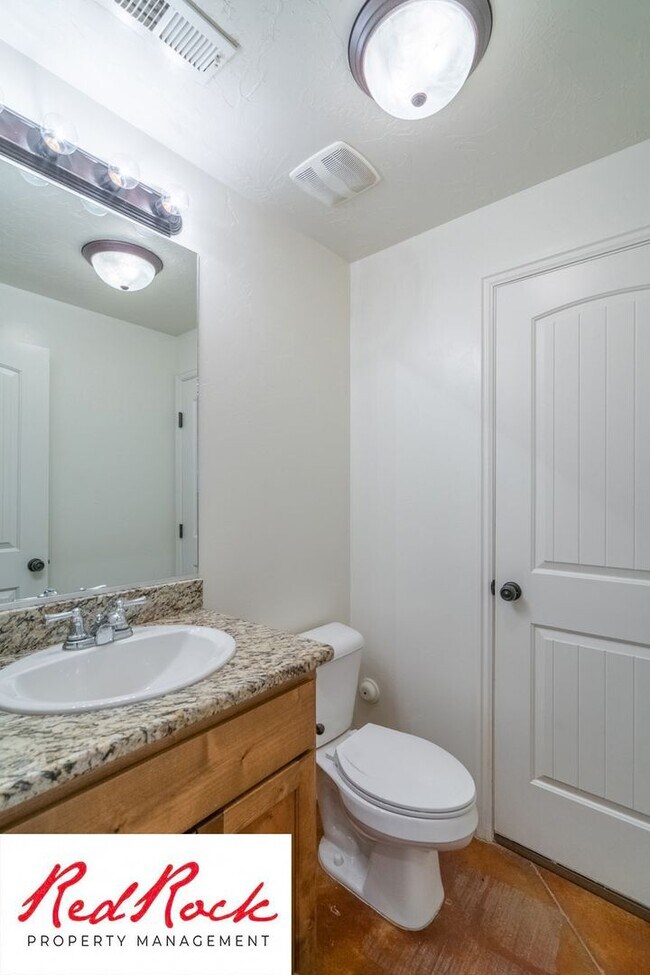 Building Photo - 2075 S Sir Monte Dr