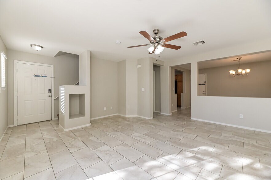 Building Photo - 65 Belle Soleil Ave