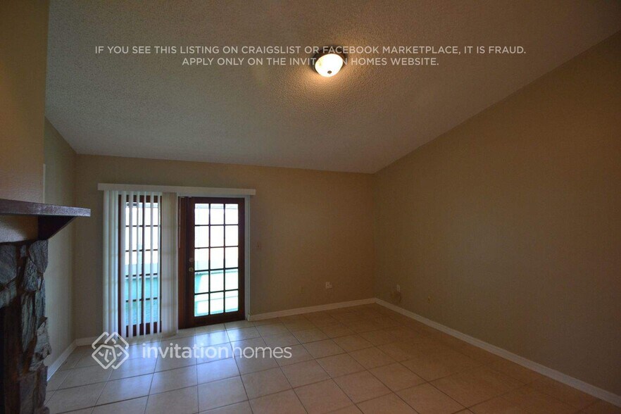Building Photo - 4636 E Eastwind Dr
