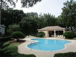Building Photo - 2221 Golden Oak Ln