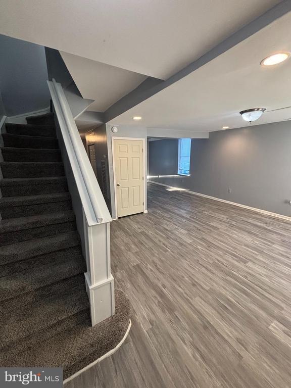 Building Photo - 1501 N Payson St