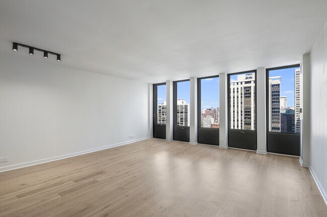 Building Photo - 100 E Walton St