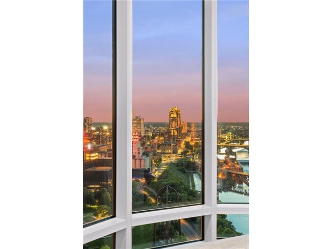 Building Photo - 1111 W River Pkwy