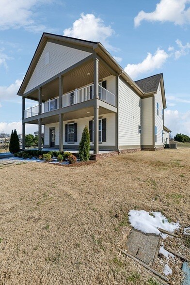 Building Photo - 1222 Westlawn Blvd