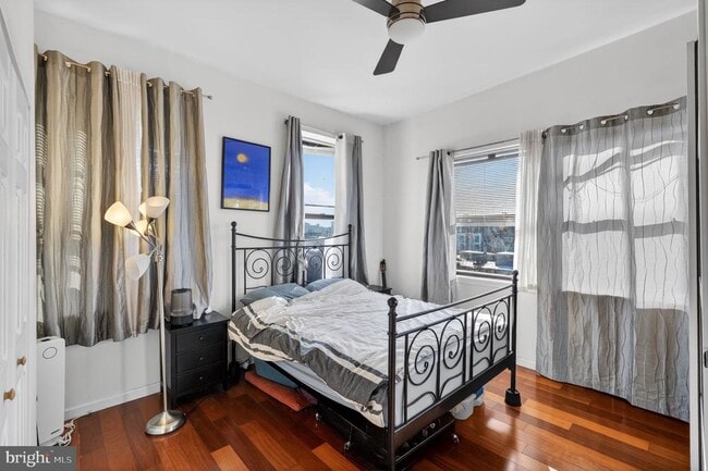 Building Photo - 926 N 3rd St