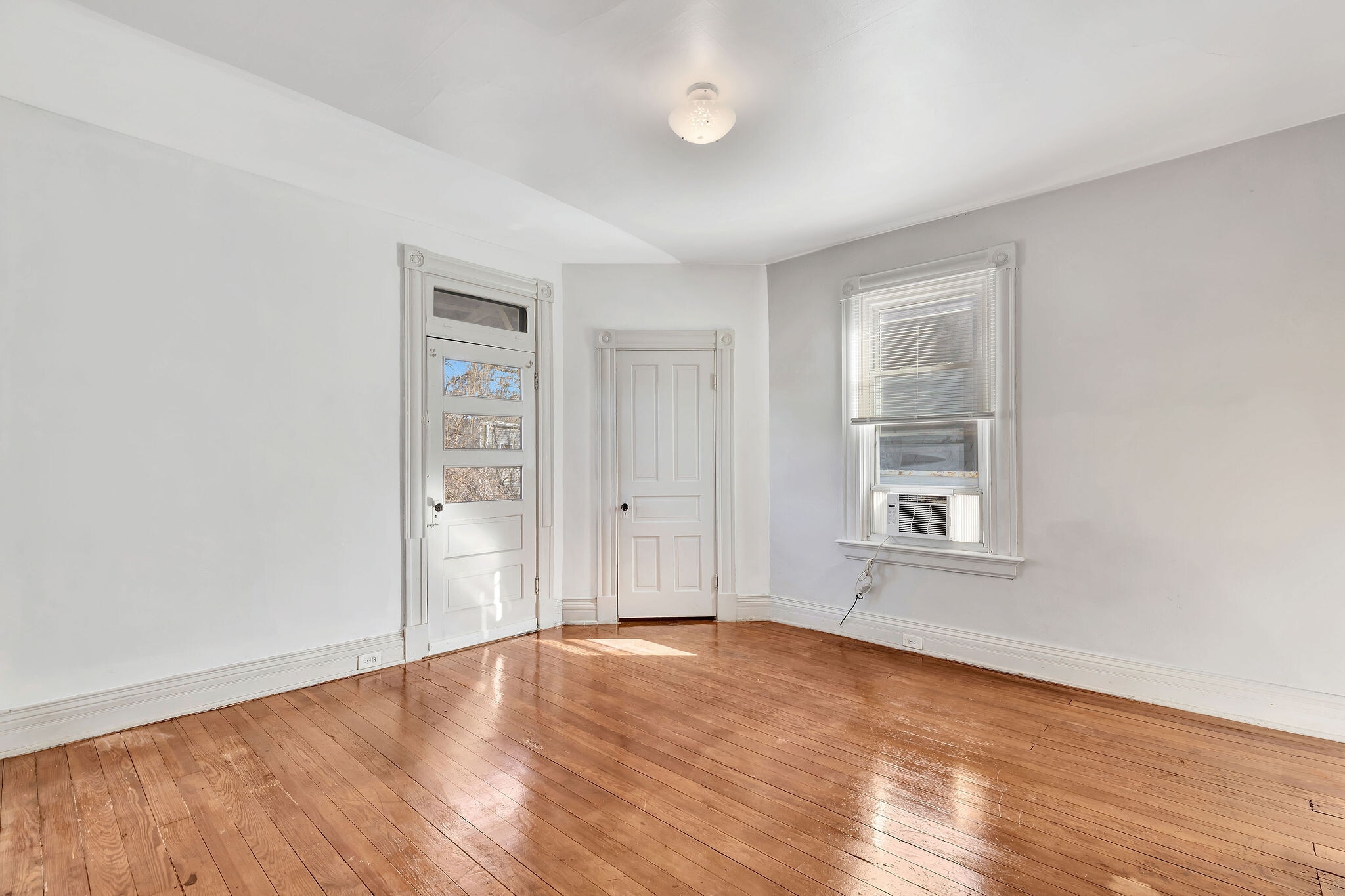 Building Photo - 2030 Scott Blvd