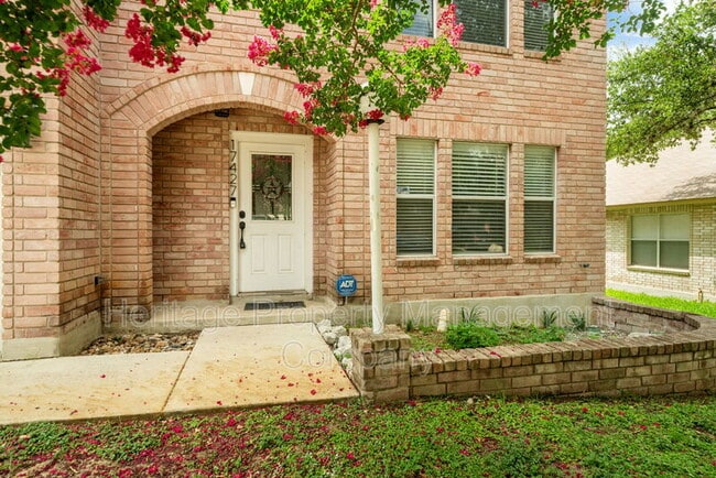 Building Photo - 17427 Sapphire Rim Dr