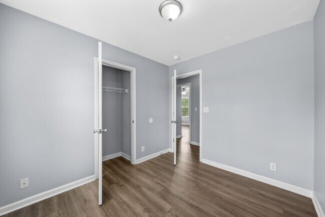 Building Photo - Pet Friendly Three Bedroom with Basement!