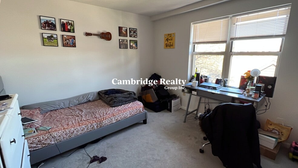 Building Photo - 151 Beacon St