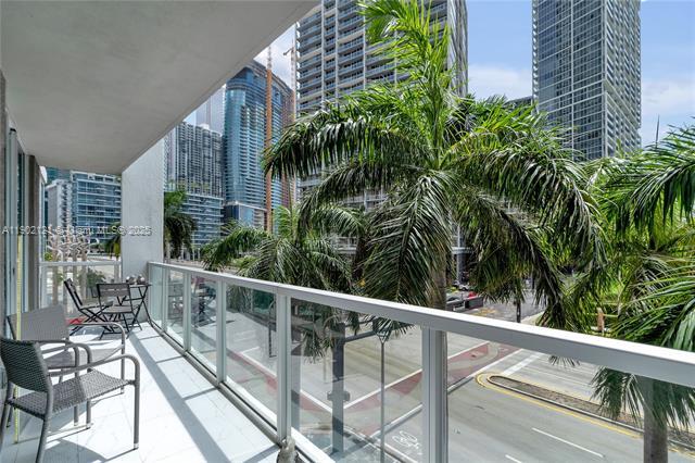 Building Photo - 500 Brickell West Condo