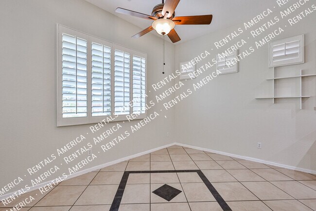 Building Photo - 4307 W Hopi Trail