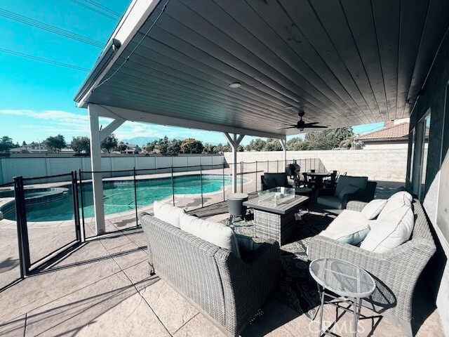 Building Photo - 2873 E Black Horse Dr